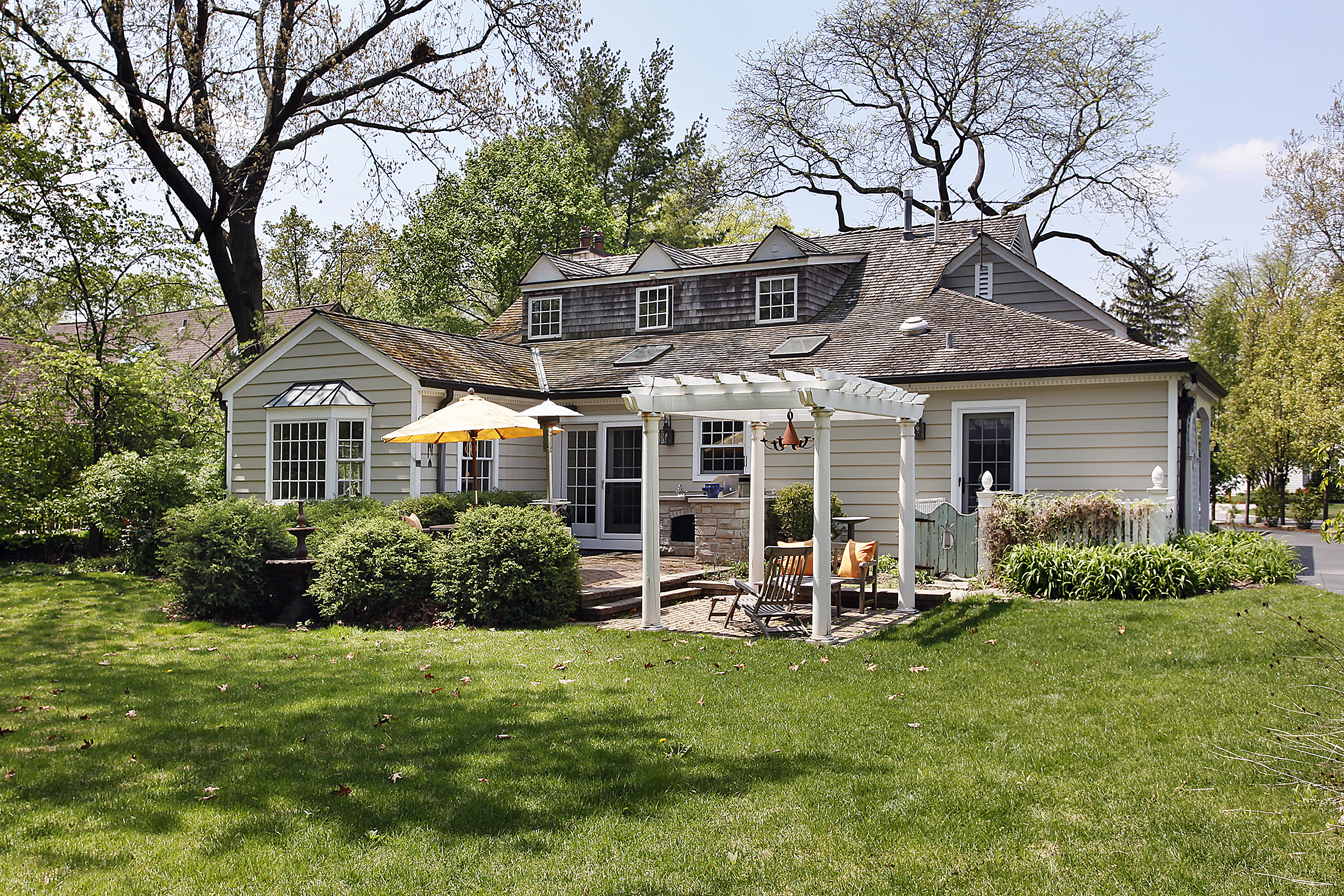 Before - Ranch Style Home with Basic Yard